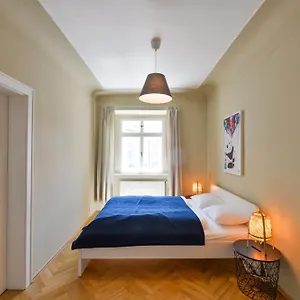 Celetna 27 , Praga Czechy